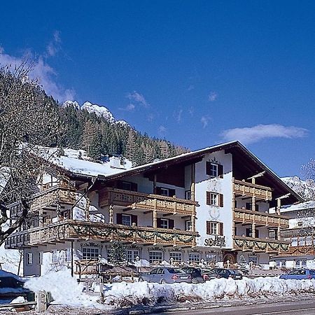פוצה די פאסה Hotel Garni Soreie מראה חיצוני תמונה