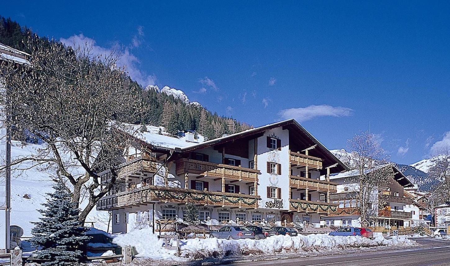 פוצה די פאסה Hotel Garni Soreie מראה חיצוני תמונה
